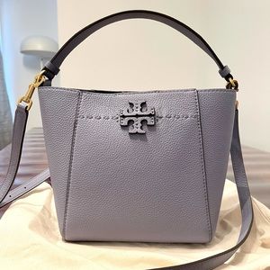 Tory Burch McGraw Small Bucket Bag